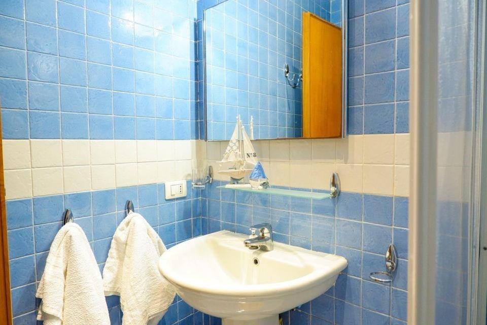 דירות איסקיה La Casa Di Antonia מראה חיצוני תמונה